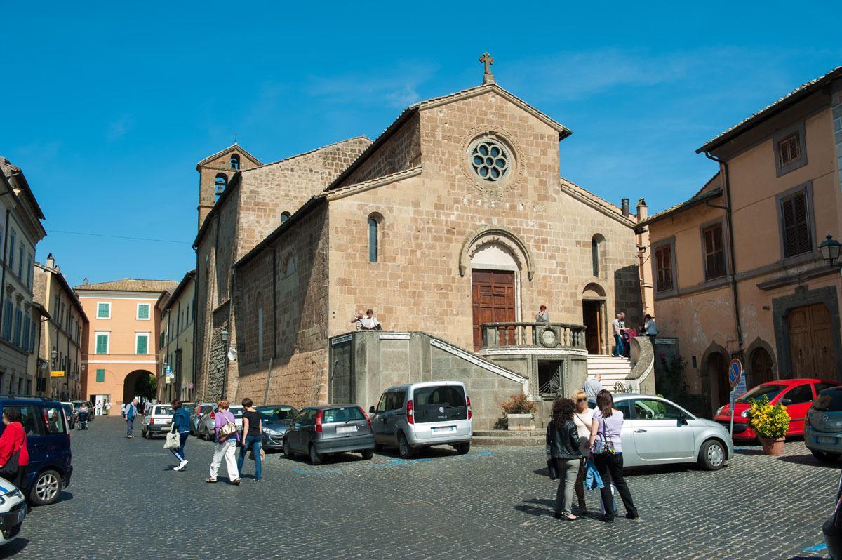 Hotel Capranica Exterior photo
